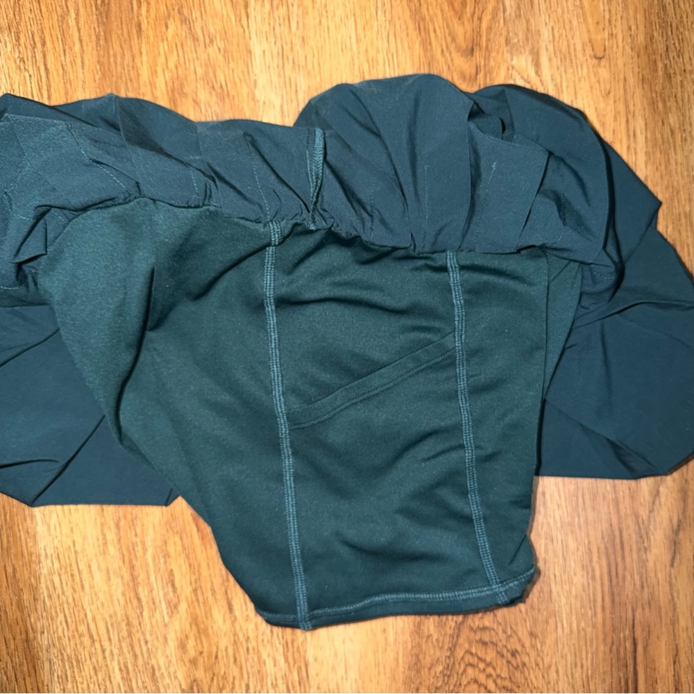 XXS Alo pleated tennis varsity style skirt with built in shorts - Picture 8 of 11